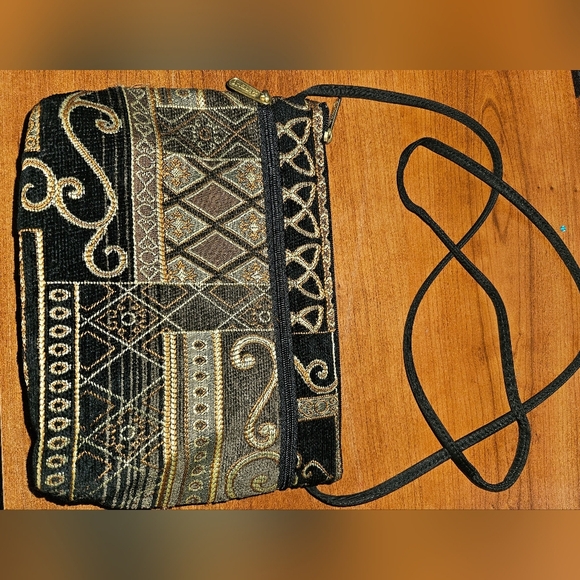 Danny K. Womans Purse - Picture 1 of 10